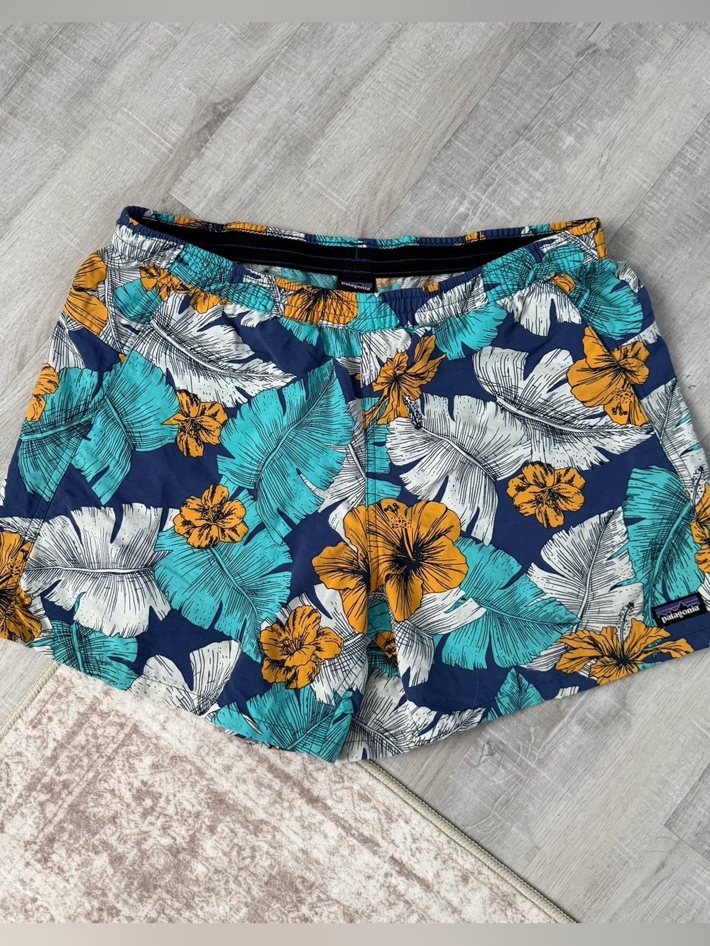 Patagonia Women's Baggies Shorts βBest Frondsβ Channel Blue Print, 5in, Medium